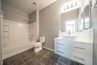 Photo #3: 6149935 Listing