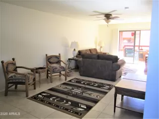 Photo #6: 6150022 Listing