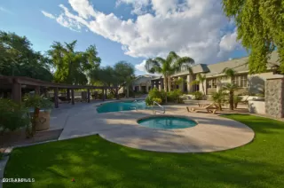 Photo #2: 6150116 Listing