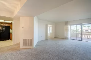 Photo #6: 6150260 Listing 