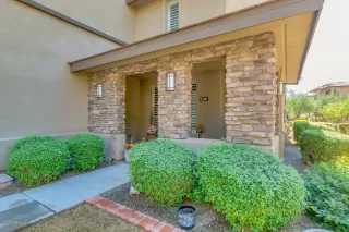 Photo #2: 6150297 Listing