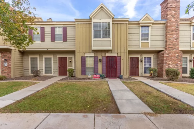 MLS: 6150326 Condo For Sale