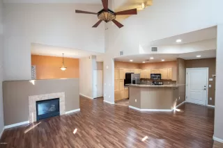 Photo #4: 6150402 Listing