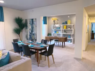 Photo #5: 6150570 Listing