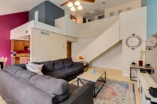 Photo #3: 6150612 Listing