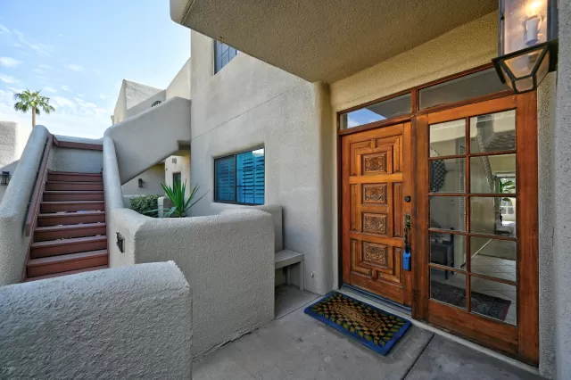 MLS: 6150681 Condo For Sale