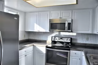 Photo #6: 6150690 Listing