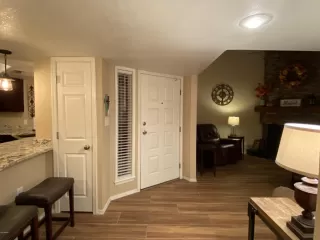 Photo #6: 6150738 Listing