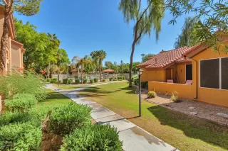 Photo #3: 6150758 Listing