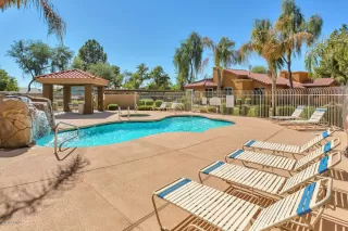 Photo #4: 6150758 Listing