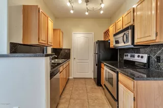 Photo #6: 6150758 Listing