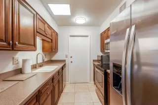 Photo #5: 6150863 Listing