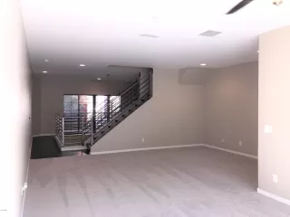 Photo #6: 6150987 Listing