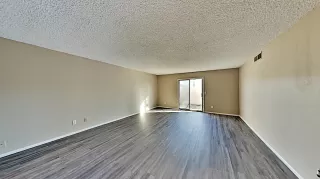 Photo #1: 6151006 Listing 