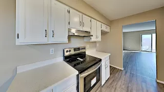 Photo #4: 6151006 Listing 