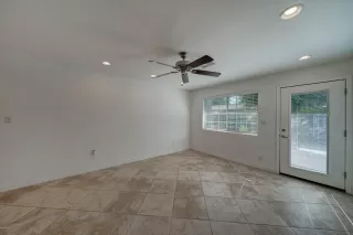 Photo #3: 6151011 Listing 