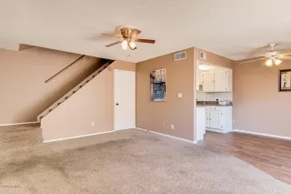 Photo #4: 6151233 Listing