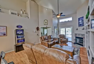 Photo #4: 6151277 Listing