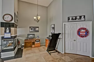 Photo #5: 6151472 Listing