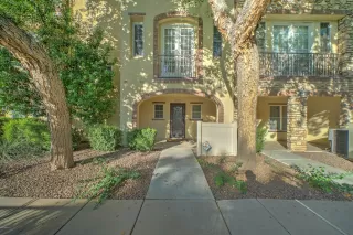 Photo #4: 6151584 Listing