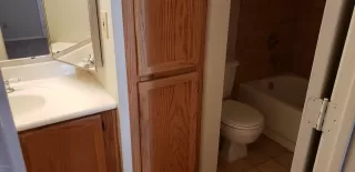 Photo #6: 6151670 Listing