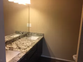 Photo #6: 6151736 Listing