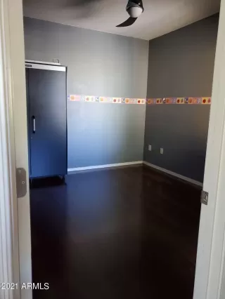 Photo #6: 6151764 Listing