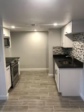 Photo #2: 6151785 Listing