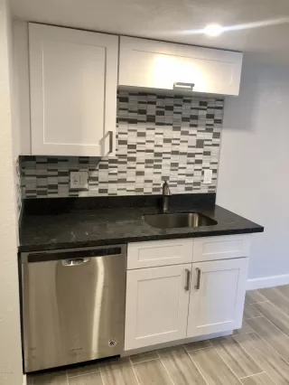 Photo #4: 6151785 Listing