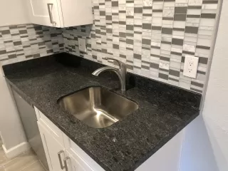 Photo #5: 6151785 Listing