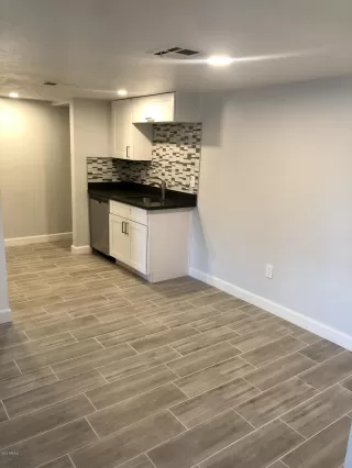 Photo #6: 6151785 Listing