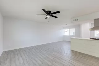 Photo #2: 6151875 Listing