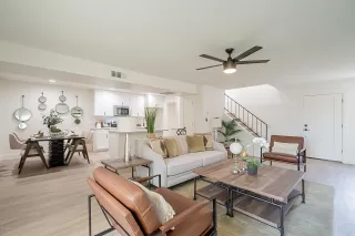 Photo #5: 6152095 Listing