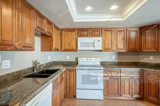 Photo #3: 6152096 Listing