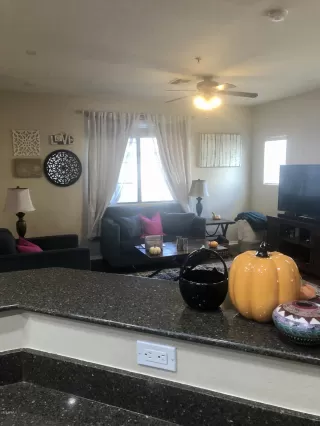 Photo #5: 6152189 Listing