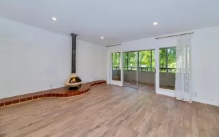 Photo #6: 6152226 Listing