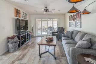 Photo #5: 6152394 Listing 