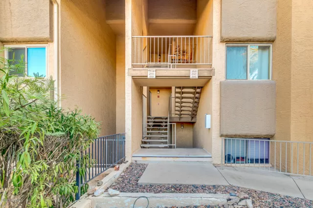 MLS: 6152514 Condo For Sale