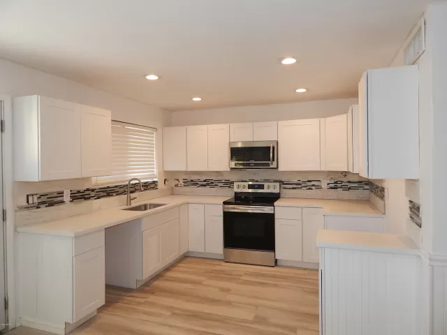 MLS: 6152585 Condo For Sale