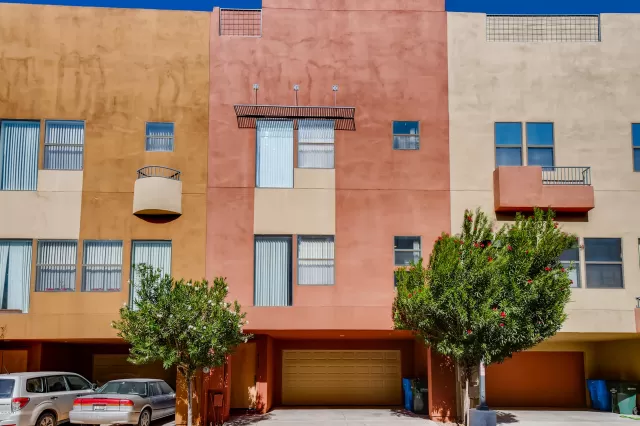 MLS: 6152604 Condo For Sale