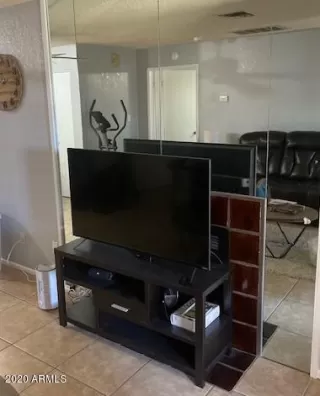 Photo #3: 6152658 Listing