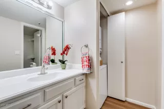 Photo #5: 6152665 Listing 