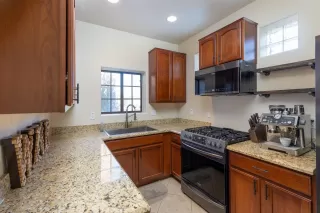 Photo #5: 6152696 Listing