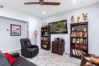 Photo #2: 6152753 Listing