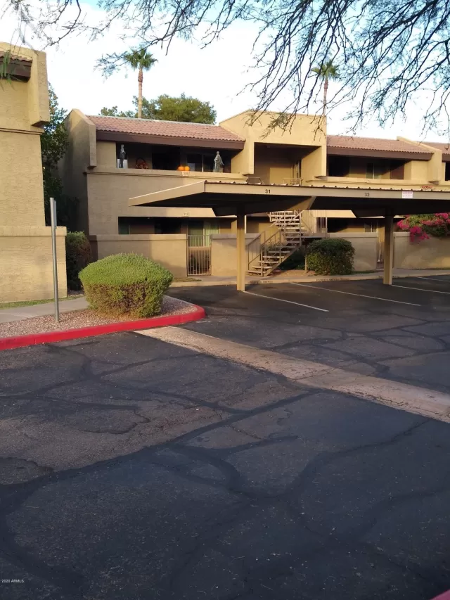 MLS: 6152895 Condo For Sale