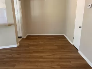 Photo #6: 6152906 Listing