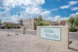 Photo #2: 6152934 Listing 