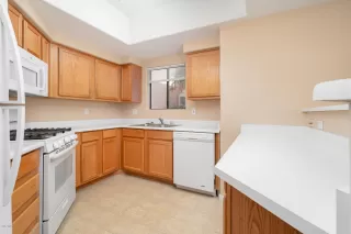 Photo #4: 6153068 Listing 