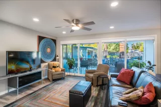 Photo #5: 6153204 Listing