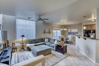 Photo #3: 6153213 Listing